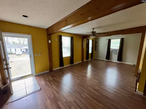 317 Ferrell Dr, Columbia, SC 29204