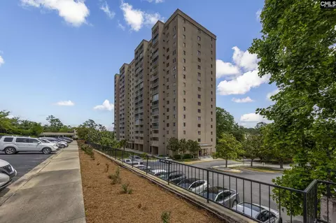 1825 Saint Julian Pl #18G, Columbia, SC 29204