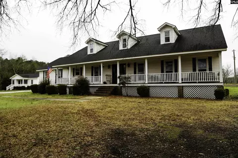 611 Longtown Rd, Lugoff, SC 29078