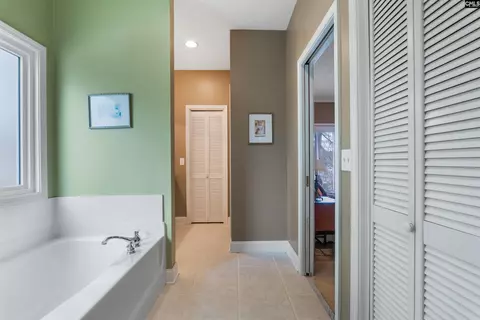 Entry Way - 624 E Point Dr, Gilbert, SC 29054 photo 4 of 4