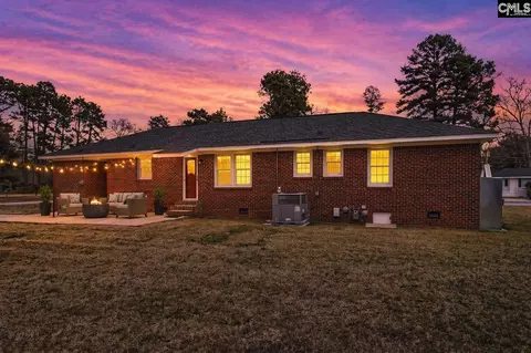 207 Woodhaven Dr, West Columbia, SC 29169