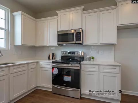 Kitchen - 763 Ben Gunn Run, Gilbert, SC 29054 photo 4 of 4
