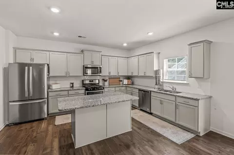 446 Stone Hollow Dr, Irmo, SC 29063