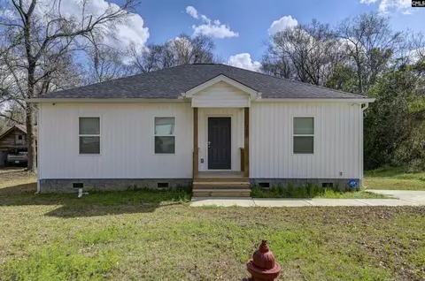 362 Hill St, Batesburg, SC 29006