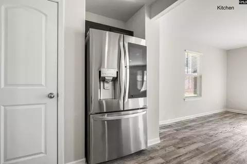 Kitchen - 463 W Barr St, Lancaster, SC 29720 photo 3 of 5