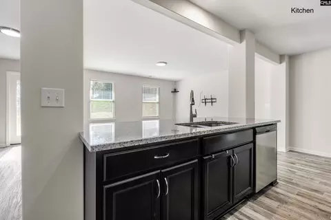 Kitchen - 463 W Barr St, Lancaster, SC 29720 photo 2 of 5