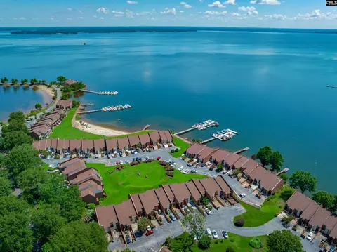 20 Indian Creek Trl, Lexington, SC 29072