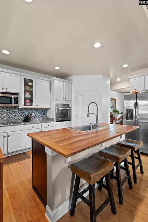 Kitchen - 157 Blue Wing Dr, Gilbert, SC 29054 photo 3 of 6