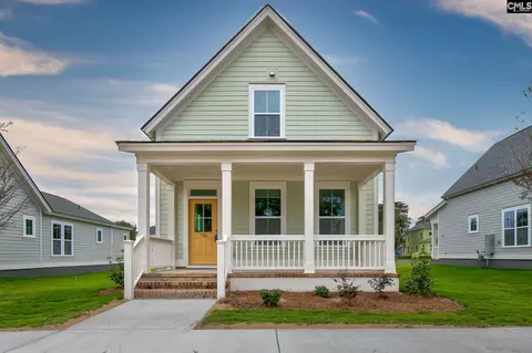 750 Poplar St, Cayce, SC 29033