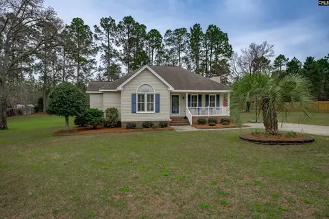 1381 Inverness Forest Dr, Lugoff, SC 29078