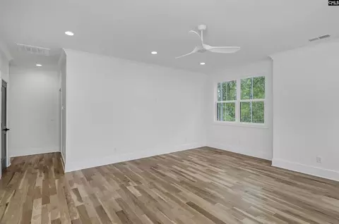Bedroom - 701 Peninsula Dr, Prosperity, SC 29127 photo 4 of 12