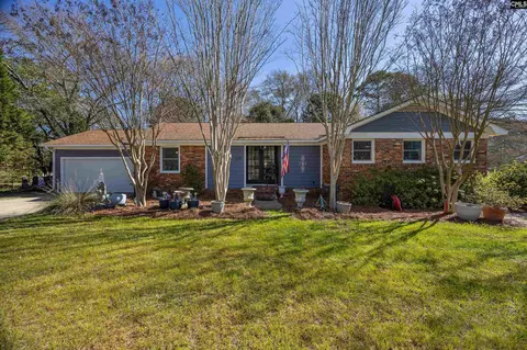 106 Lakewood Dr, Lugoff, SC 29078