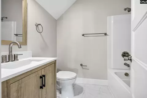 Bath - 111 Buccaneer Pl, Leesville, SC 29070 photo 11 of 11