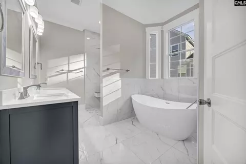 Bath - 111 Buccaneer Pl, Leesville, SC 29070 photo 2 of 11