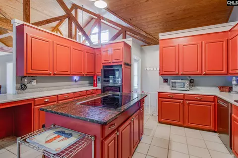 Kitchen - 239 Blackthorn Dr, Gilbert, SC 29054 photo 3 of 4