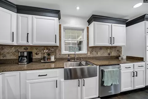 Kitchen - 167 Ralph Williams Rd, Prosperity, SC 29127 photo 1 of 6