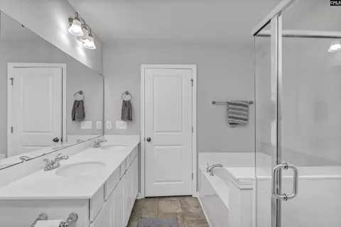 Bath - 536 Cricket Chirp Ln, Elgin, SC 29045 photo 1 of 4