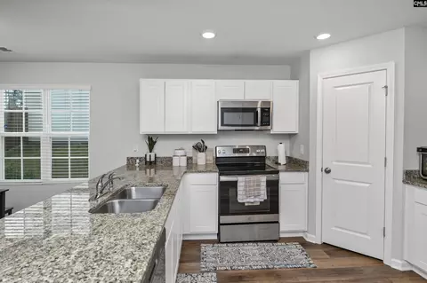 Kitchen - 536 Cricket Chirp Ln, Elgin, SC 29045 photo 3 of 3