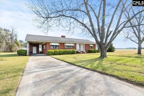 2013 Maple Dr, Hartsville, SC 29550