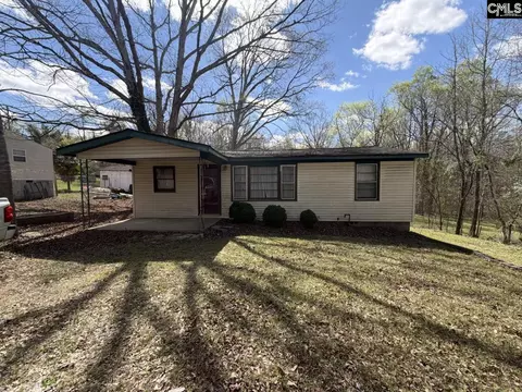 5453 Old Winnsboro Rd, Great Falls, SC 29055
