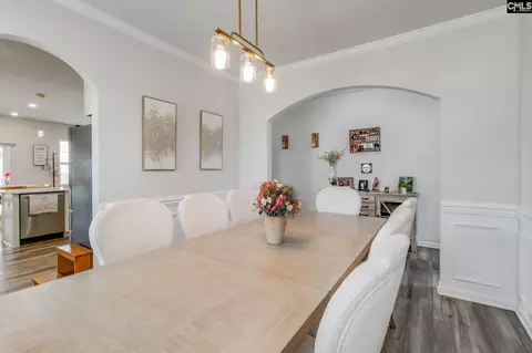 Dining - 222 Broom St, Gilbert, SC 29054 photo 2 of 3