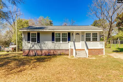 165 Whiteside Cir, West Columbia, SC 29169