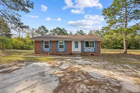 55 Crystal Springs Dr, Lexington, SC 29073