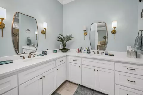 Bath - 1011 Harbor View Dr, Prosperity, SC 29127 photo 4 of 5