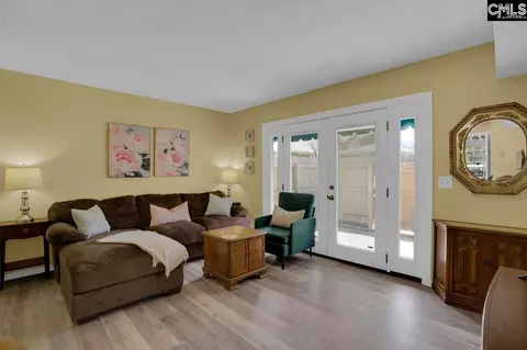 3700 Bush River Rd #F4, Columbia, SC 29210
