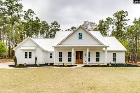 1322 Sunnyhill Dr, Camden, SC 29020