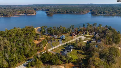 View/Area - 117 Peninsula Ct, Prosperity, SC 29127 photo 5 of 12