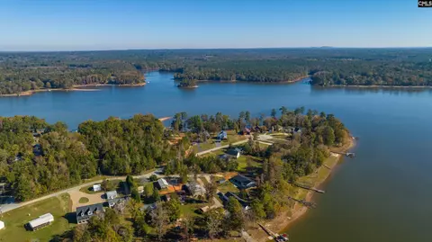 View/Area - 117 Peninsula Ct, Prosperity, SC 29127 photo 6 of 12