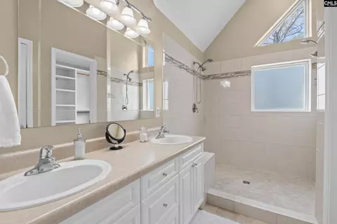 Bath - 1324 Sundown Ct, Gilbert, SC 29054 photo 4 of 8