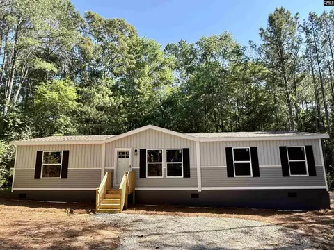 211 Compass Dr, Newberry, SC 29108