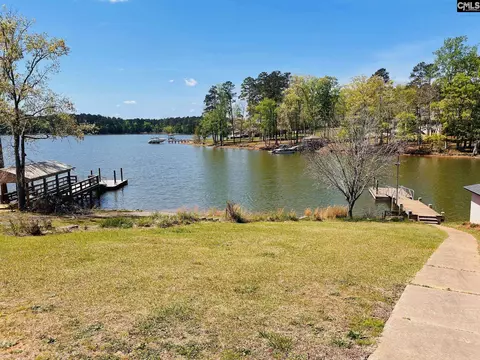 287 Maple Knoll Ct, Prosperity, SC 29127