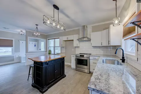 1820 Hallman St, West Columbia, SC 29169