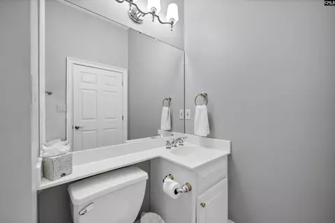 Bath - 804 Old Forge Rd, Chapin, SC 29036 photo 4 of 8