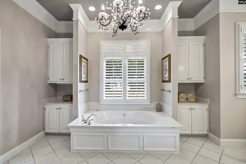 Bath - 804 Old Forge Rd, Chapin, SC 29036 photo 1 of 8