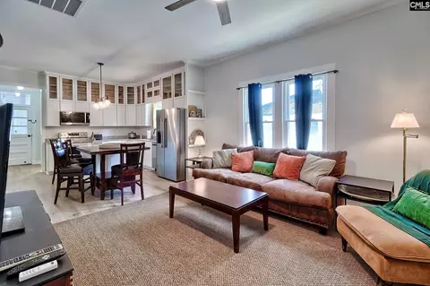 720 Lexington Ave, Cayce, SC 29033