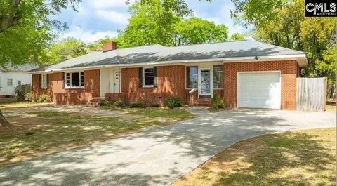 211 E Richland St, Kershaw, SC 29067
