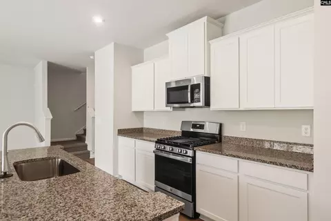 Kitchen - 715 Miller Tree Way, Elgin, SC 29045 photo 3 of 5