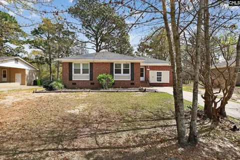 325 Quail Hills Dr, Hopkins, SC 29061