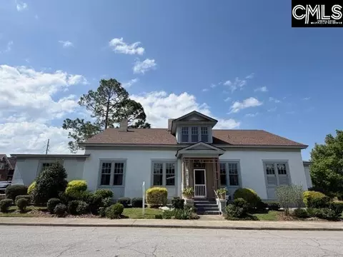 909 College St, Newberry, SC 29108