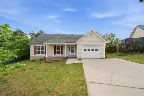 821 Cedar Break Ct, Lexington, SC 29073
