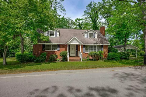 331 Bond St, Batesburg, SC 29006