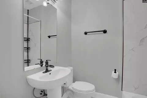 Bath - 870 Shore Rd, Gilbert, SC 29054 photo 5 of 6