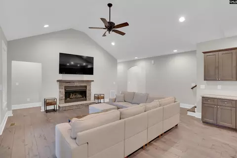 Living - 870 Shore Rd, Gilbert, SC 29054 photo 3 of 4