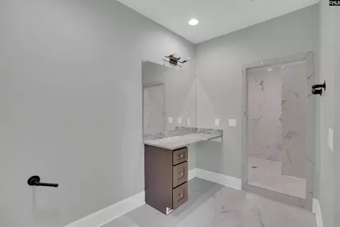 Bath - 870 Shore Rd, Gilbert, SC 29054 photo 2 of 6