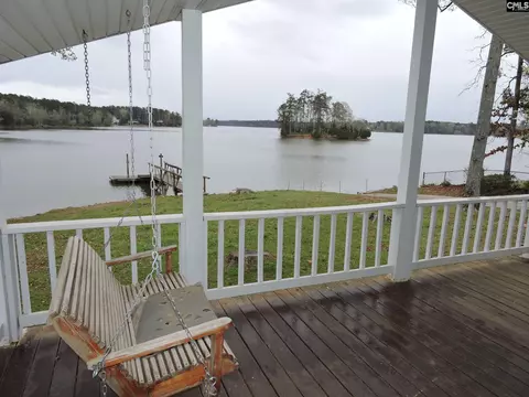 Exterior - 72 Sunshine Pt, Prosperity, SC 29127 photo 7 of 8