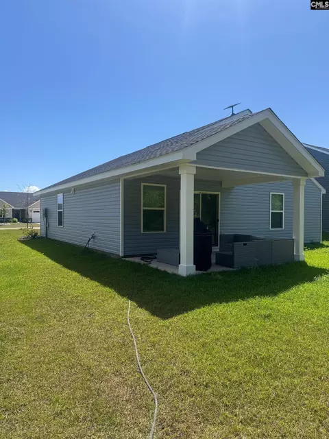 Exterior - 724 Sinker Ln, Santee, SC 29142 photo 4 of 9